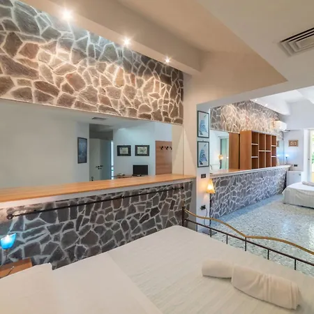Hotel Pietra