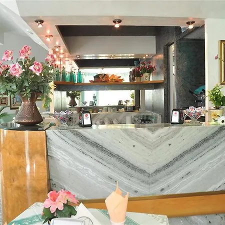 彼得拉威尔德酒店 酒店