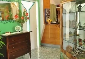 彼得拉威尔德酒店 3*